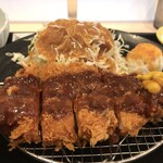 Matsunoya Hibarigaoka Ten - ロースかつ（ソースかけ）、キャベツ・ポテトサラダ（ドレッシングかけ）