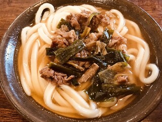 Maki no Udon Watada Ten - 肉うどん＝５７０円