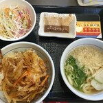 Naka U Shinkoshigaya Ten - かき揚げ丼380円、サラダ150円、小うどん200円(小うどんはクーポンで無料)(2021.7.16)