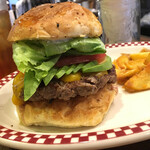 MUNCH'S BURGER SHACK - 