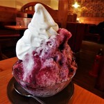 KOMEDA’S Coffee Kamakura Fukasawa Ten - かき氷　ぶどう果肉入り　ソフト・練乳　ミニ¥730