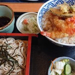 Hachiei Nanbu Yashiki Sotoasahikawa Ten - 上天丼蕎麦セット！