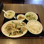 Baikouen - A.豚肉と野菜炒めランチ800円