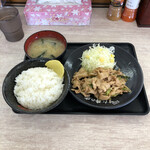 伝説のすた丼屋 - 