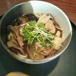 Shiro Hige - 秋限定のきのこうどん。