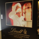 Lindt Chocolat Boutique & Cafe Shisui Puremiamu Aotoretto Ten - 