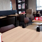 Kentucky Fried Chicken Konan Ten - 店内