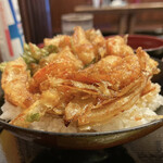 Minoya Bunemon Ikebukuro Higashiguchi Ten - 迫力のかき揚げ丼