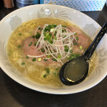 Menya Fukuju - 白醤油ラーメン