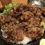 カルビ丼とスン豆腐専門店 韓丼 - 