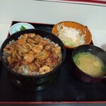 Kogane Ya - 焼き鳥丼定食770円