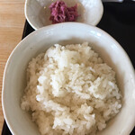 いさご食堂 - 半ライスと菊の酢の物