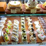 Patisserie De Joie - 