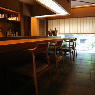 The appearance has the atmosphere of a Kyomachiya. Enjoy a moment of bliss in a sophisticated space