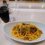 Vie Belle - 令和3年9月 期間限定パスタランチセット
                        舞茸とベーコンの和風パスタ＋サラダ＋ヨーロピアンアイスコーヒー 968円