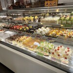 Chateraise Sagae Ten - 店内ショーケース