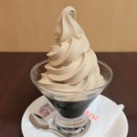 CAPITAL COFFEE Matsuya Asakusa Ten - コーヒーゼリーのコーヒーソフトクリーム乗せ（643円）