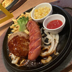 Shane's Burg Kinshicho Ten - ハンバーグとソーセージのランチ（＾∇＾）