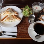 Coffee Kurando Kakura Ibukidai Ten - ホットサンドモーニング