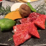 Sumiyakiniku Ishidaya. Toa Road - 