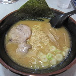 白熊ラーメン - 味噌納豆ラーメン　６５０円