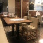 OysterTable Uenosakuraterasuten - 店内