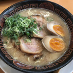 博多長浜らーめん　夢街道  - 長浜ラーメン　※煮玉子追加