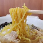 十勝帯広らぁめん 元 - 麺アップ