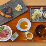 Uoza Shokudo - ぶり西京焼き定食天ぷら付まぐろ飯に変更。