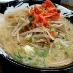 麺や 玄 - かなりの量のアブラ入ってます