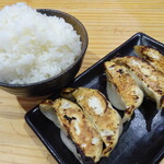 Ramen Makotoya Tondabayashi Koda Ten - 餃子