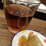 Haoche Gyoza Ten - 定食のザーサイ&紹興酒 350円