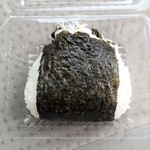 Iyashi Cafe Raito - しらすおにぎり　180円