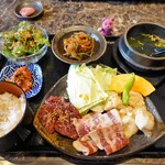 Yakiniku Housen - 満腹定食　￥2,000