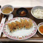 餃子の王将 - 餃子定食シングル。　渡されたままの向きです。