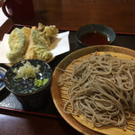 Inaka Soba Dokoro Choyama - 