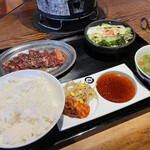 Yakiniku Maru Shinsaibashi Honten - 