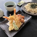 そば季寄 季作久 - 料理写真:天使の海老天せいろ