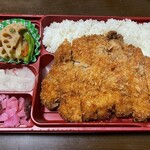 Yaba Ton Oosaka Abeno Harukasu Ten - 極上リブとんかつ弁当