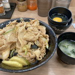 伝説のすた丼屋 - 生姜丼　630円　肉の日でお肉１.5倍