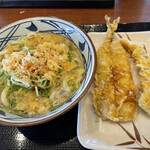 Marugame Seimen Tsuruoka Ten - かけうどん並+いわし天+いか天