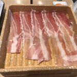 Shabu Yo Fujimatsu Oka Ten - 2021/11/05
                      ランチ 三元豚バラ肉食べ放題コース
                      1,319円→1,214円 8%OFFクーポン
                      三元豚バラ肉 15皿 鶏 1皿