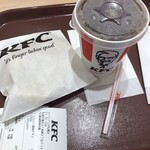 Kentucky Fried Chicken Ario Sapporo Ten - にんにく醤油チキン アイスミルクティー