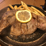 THE PUBLIC RED AKASAKA - 