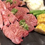 Tsuru Ushi Yakiniku Ootaya Kobe Motomachi Ten - 2021.9.9  上焼肉定食