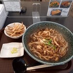 Chitose Udon - きのこ細うどん 830円+揚げごぼう 120円