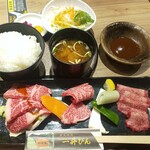 Kaiten Yakiniku Isshobin Nagoya Noritake Shinmachi Ten - Cランチ ￥2530