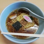 Chinese Manraku - ラーメン 400円