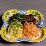 肉処 おいにく - ナムル盛り合わせ