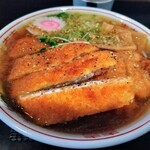 Aji Shirube Ekitei - カツラーメン（1100円）